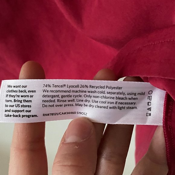 Eileen Fisher Recycled Tencel & Recycled Polyester Oversized Red Shirt (Medium) - Picture 10 of 10